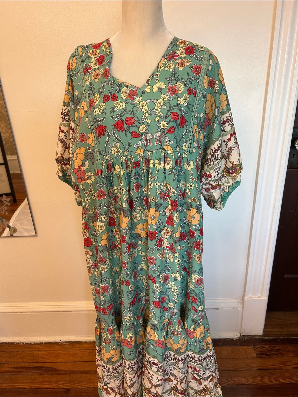 Green Floral Maxi Dress with Puff Sleeves
